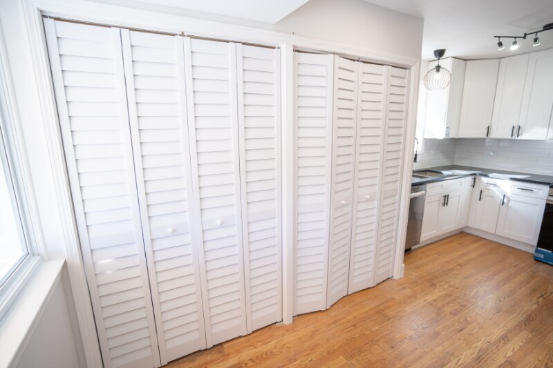 Building Photo - 5735 W Addison St