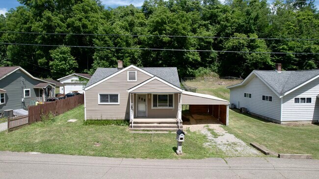 Building Photo - 77 Luka Rd