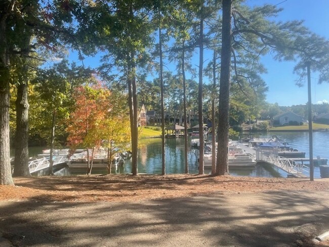 Building Photo - 2 Bedroom Single Family Home in Villa Rica