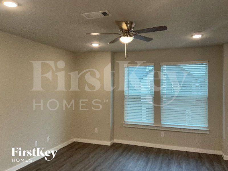 Building Photo - 18436 Idyllic Aly