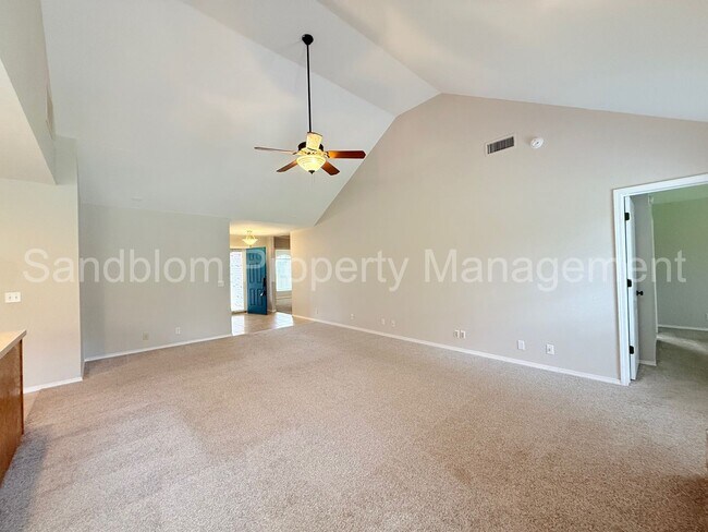 Building Photo - For Lease | Broken Arrow | Available Now!