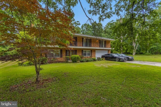 Building Photo - 10201 Diablo Ave