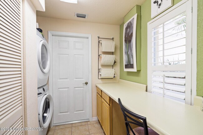 Building Photo - 4932 Oaklefe Ct