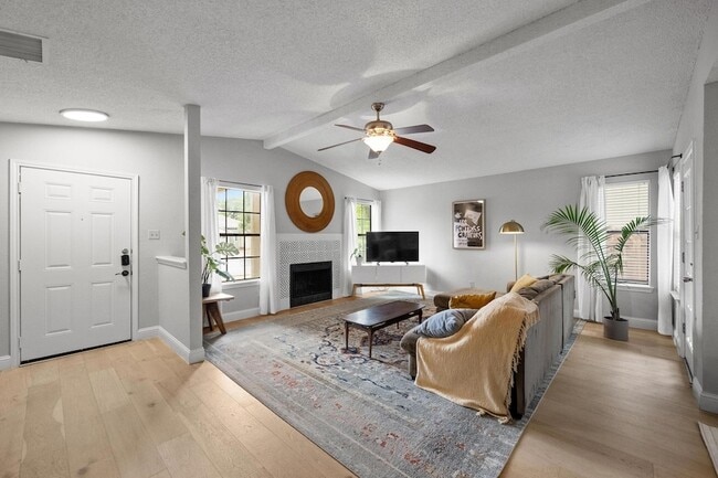 Building Photo - 8406 Copano Dr