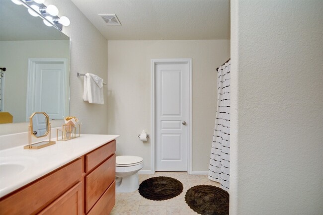 Building Photo - 6807 Alum Rock Ln