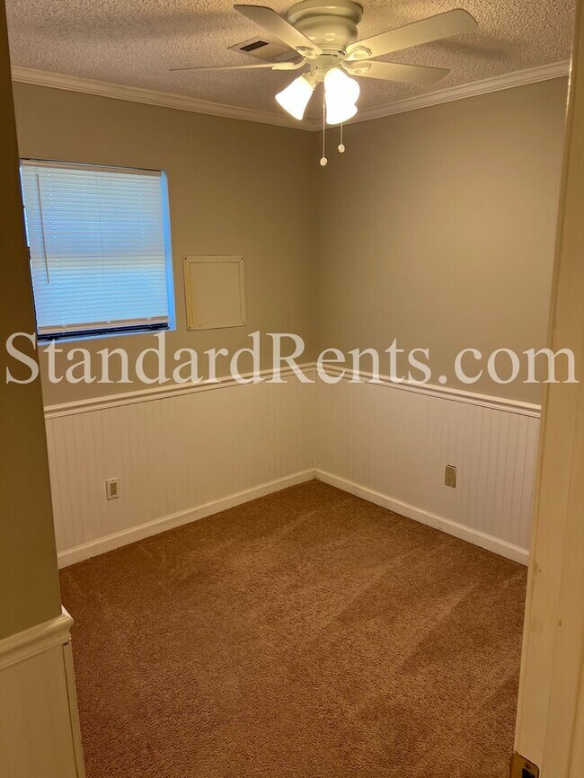 Building Photo - 6320 Cooper St