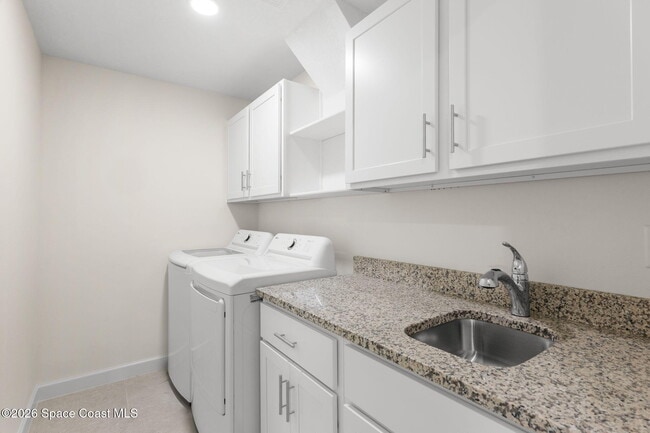 Building Photo - 195 Dayton Blvd