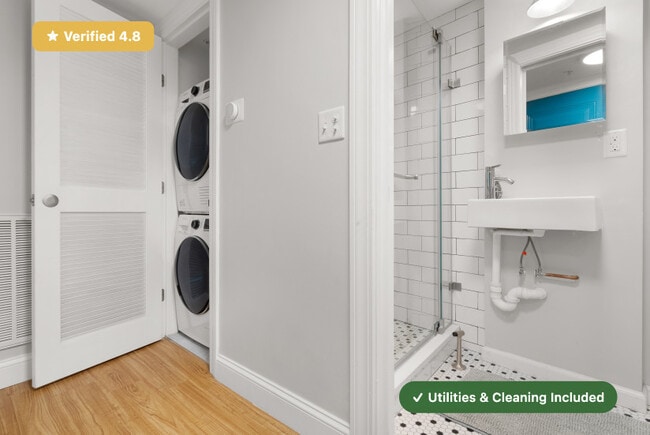 Building Photo - Furnished Private Bedroom in North End