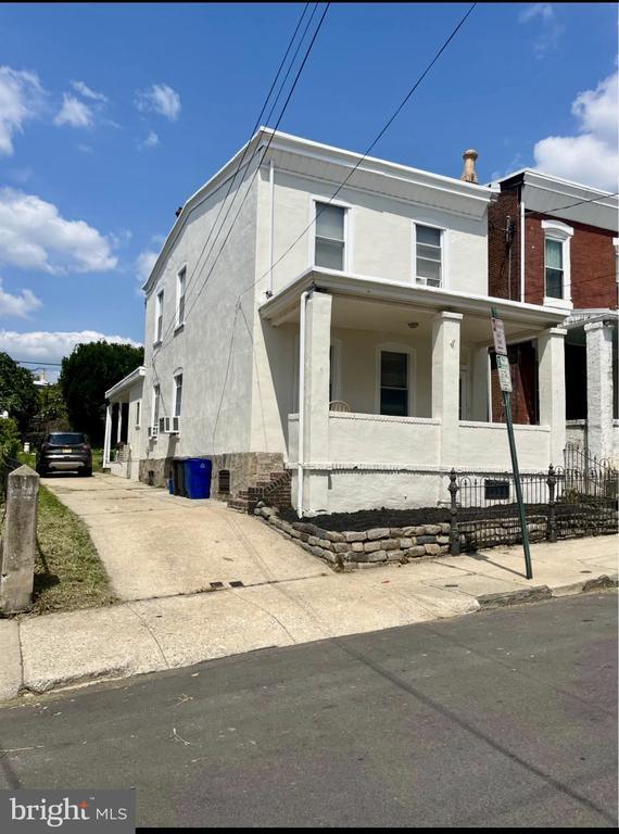 Building Photo - 3463-65 Indian Queen Ln