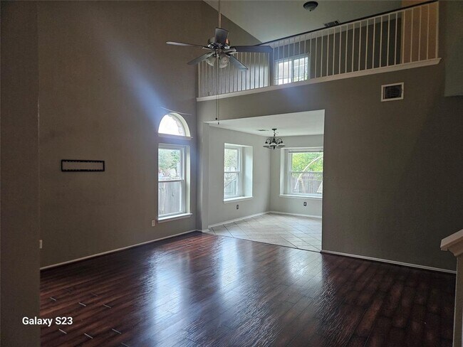 Building Photo - 2810 Turtle River Dr