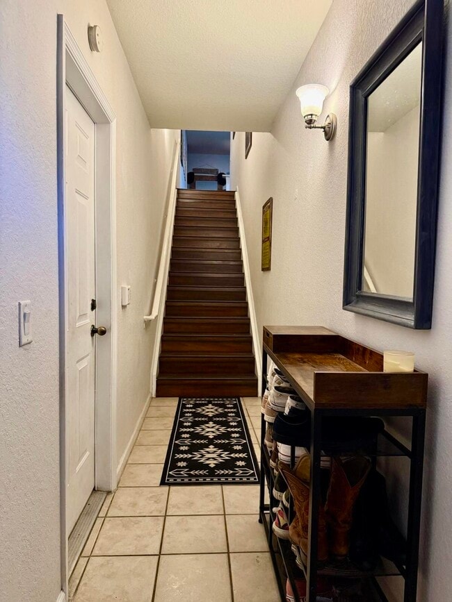 Building Photo - 1603 Belmont Pl