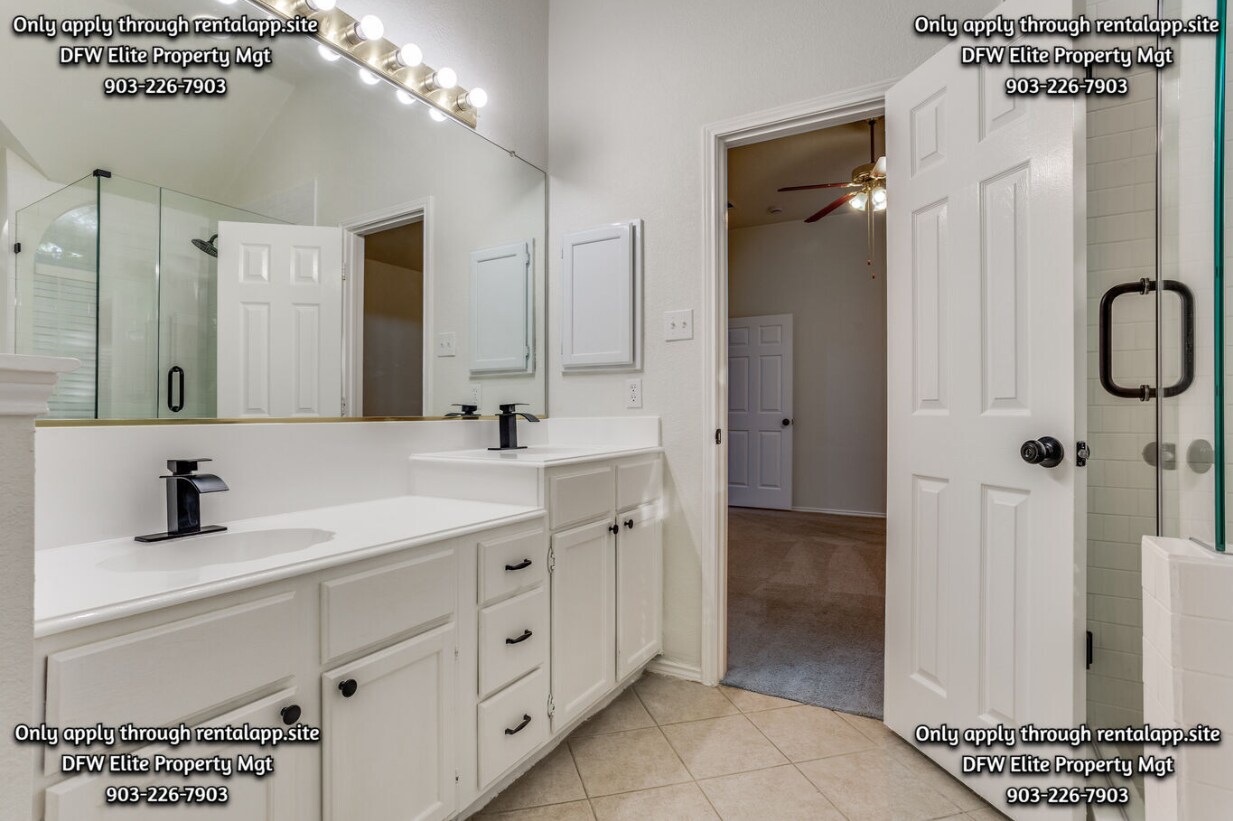 Building Photo - 6826 Conestoga Dr