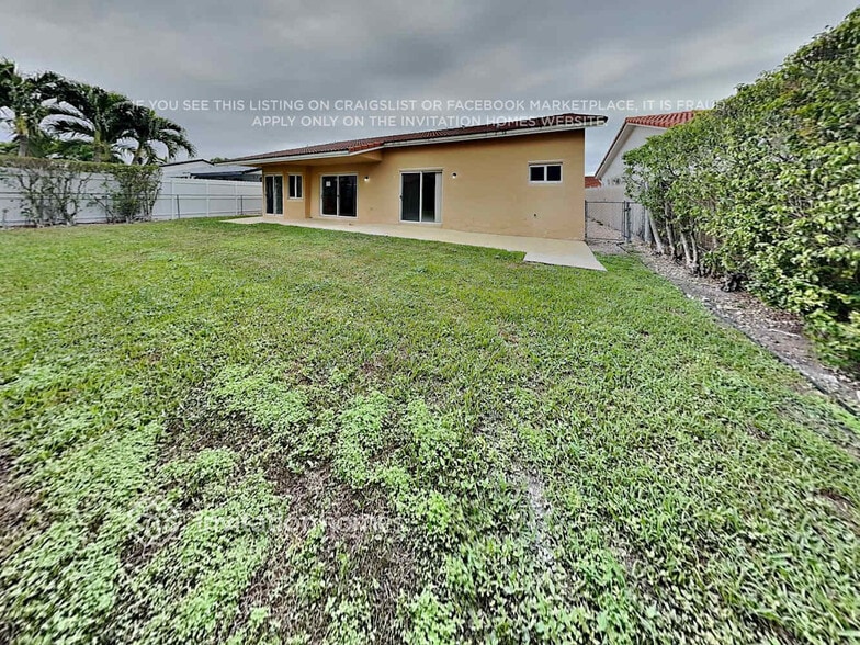 Building Photo - 15366 SW 178th Terrace