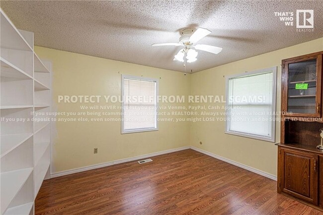 Building Photo - 1265 AR-45