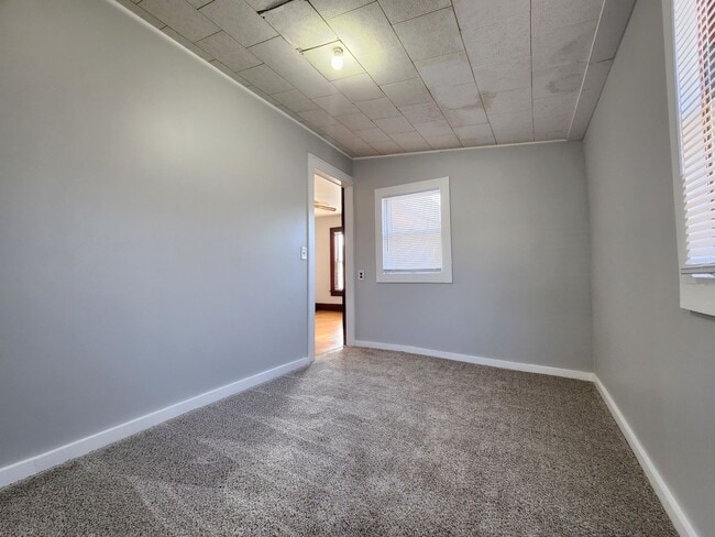 Building Photo - 183 N Wayne Ave