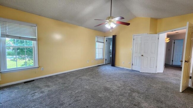 Building Photo - 1585 Devon Way