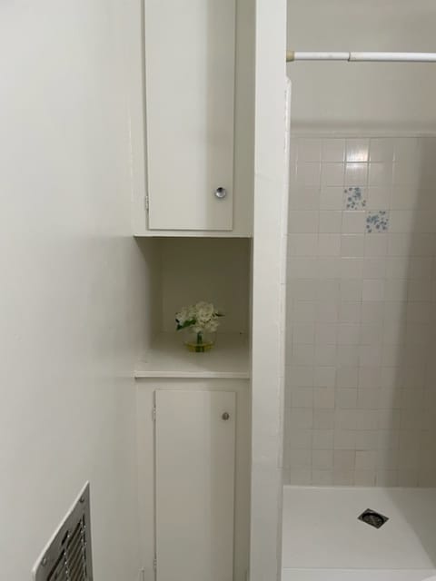 Bathroom 2 Storage - 12615 Pacific Ave