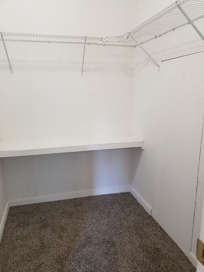 Building Photo - 3 bed, 2 bath w/ Front & Back Decks, 1/4 Acre of land, FENCED backyard