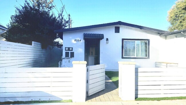 Building Photo - 8354 Adams St