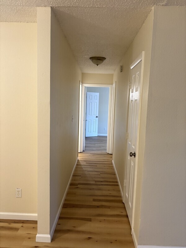 Building Photo - 3620 Verde Dr