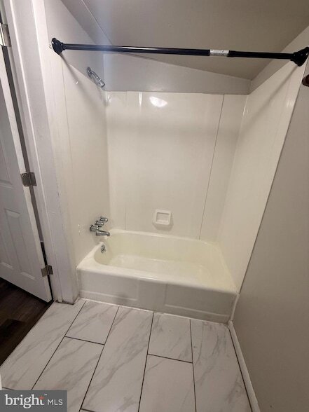 Building Photo - 44 Eighth Street Unit