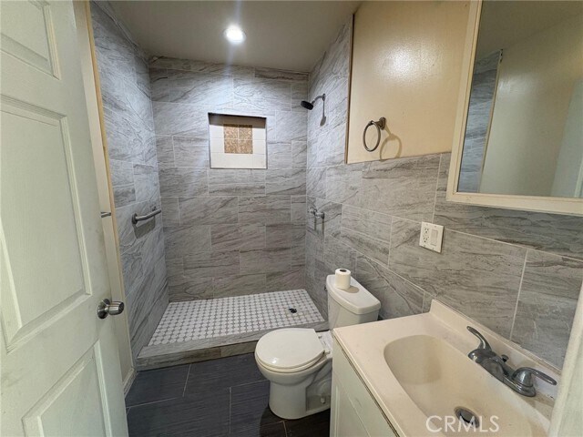 Building Photo - 11615 185th St