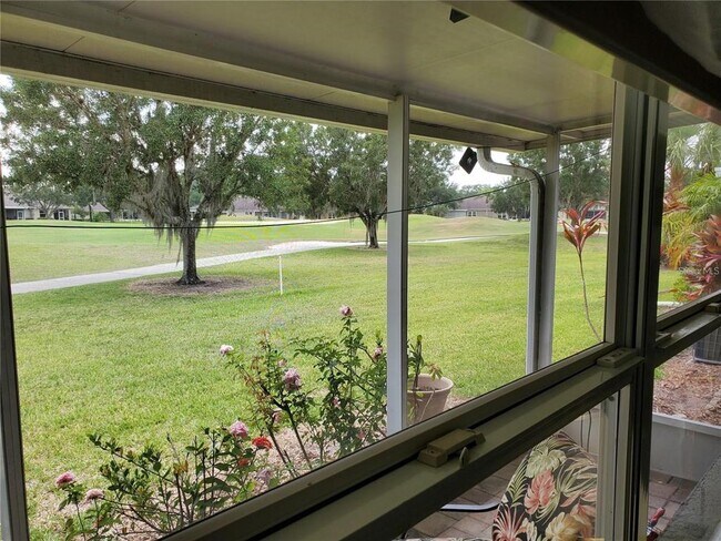 Building Photo - 1237 Corinth Greens Dr