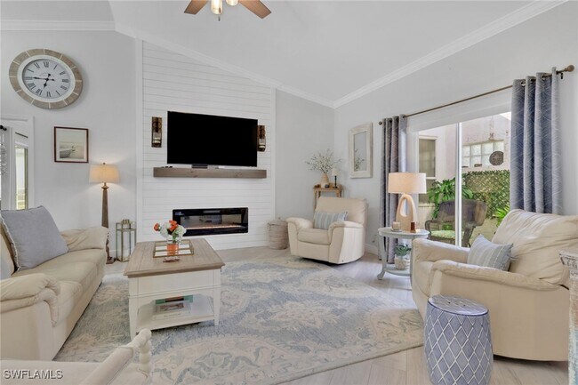 Building Photo - 1151 Jardin Dr