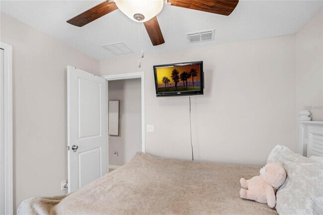 Building Photo - 12953 Wildflower Meadow Dr