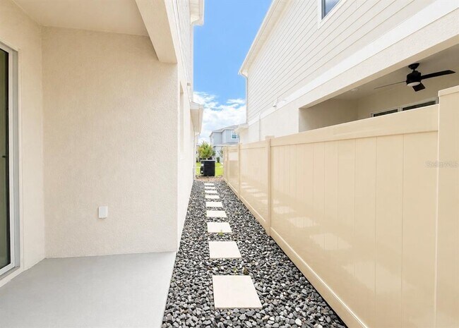 Building Photo - 1502 Erin Breeze Ln