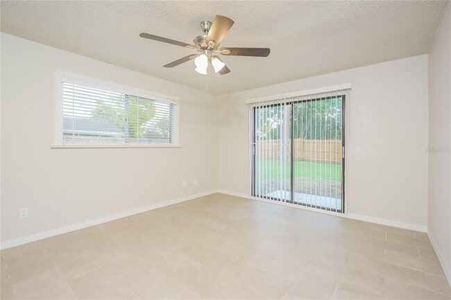 Building Photo - 115 Westwood Dr