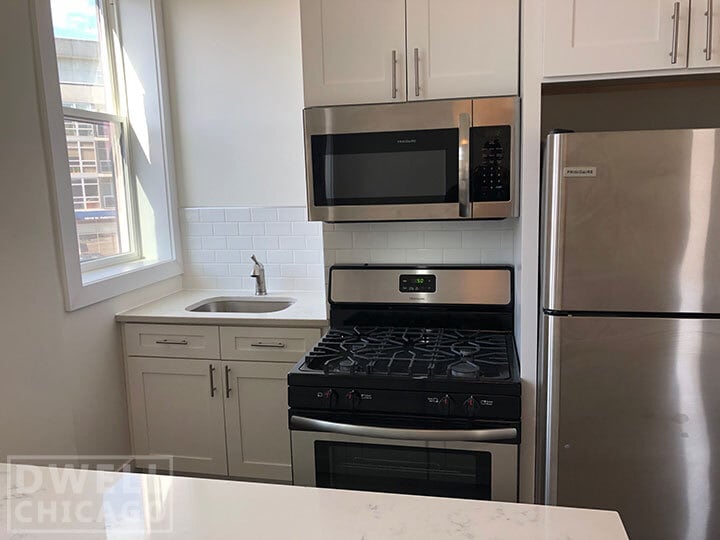 Building Photo - 2362 N Clybourn Ave