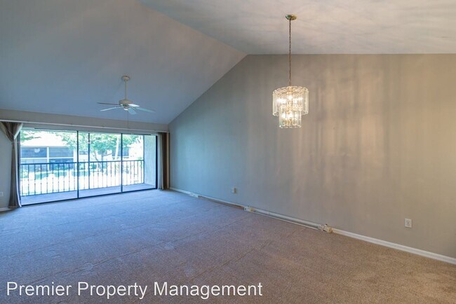 Building Photo - 2 br, 2 bath House - 4241 Chantelle Drive ...