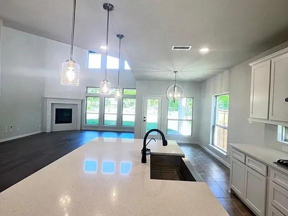 Building Photo - 1809 Ordonez Dr