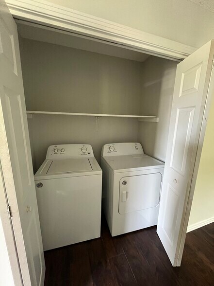 Laundry - 561 Donna Drive