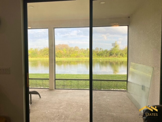 Building Photo - 2941 Siesta View Dr