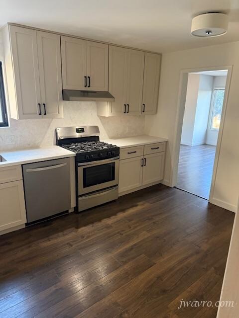 Building Photo - 89 Roosevelt Way