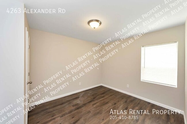 Building Photo - 4263 Alexander Rd