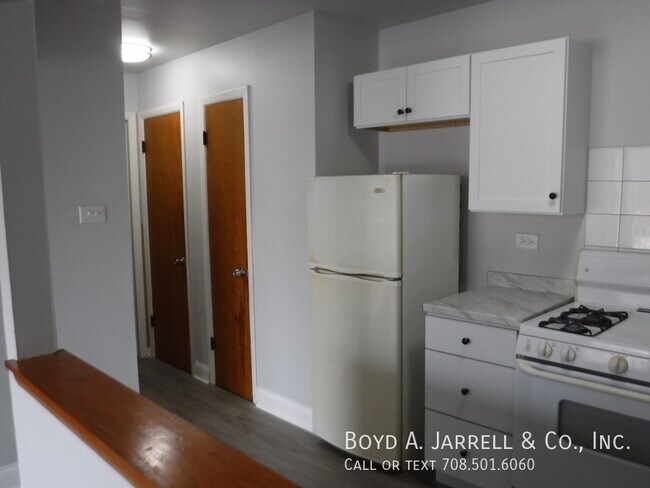 Building Photo - 12401 Honore St