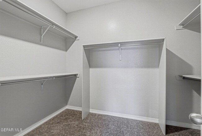 Building Photo - 4717 Christian Azcarate St