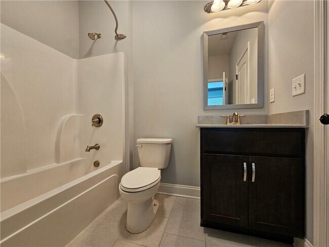 Building Photo - 3218 Leyden Ct
