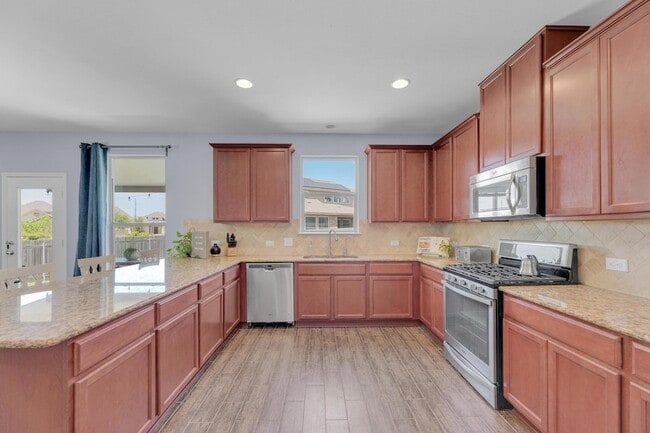 Building Photo - 5812 Pescia St