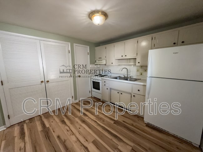 Building Photo - 11897 E Welland St