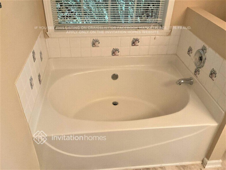 Building Photo - 3878 Summer Leigh Ct