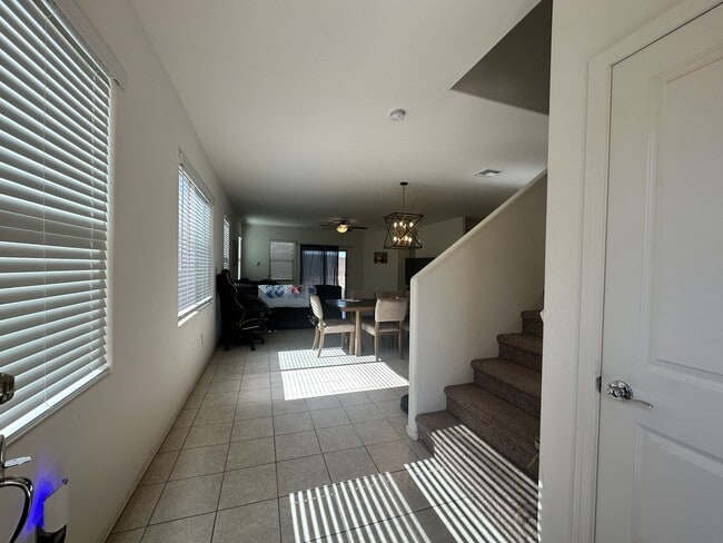 Building Photo - 7022 E Calle Arco Iris