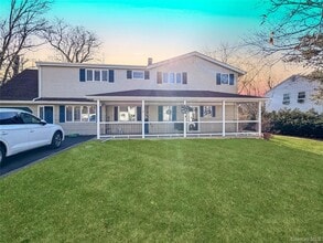 Building Photo - 32 Sterling Dr