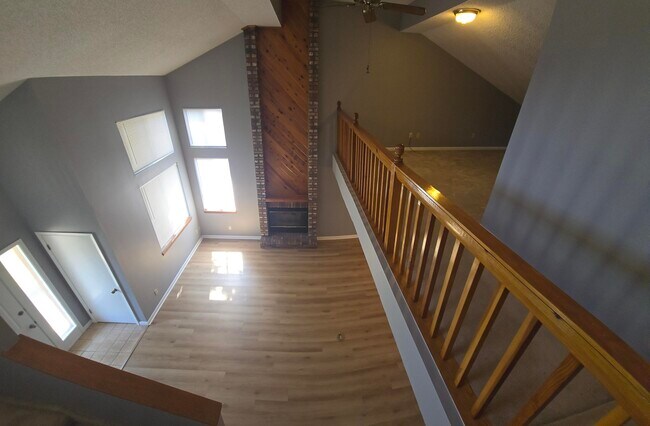 Building Photo - 3929 Balsam Dr