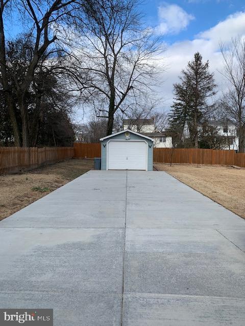 Building Photo - 4718 Ruatan St