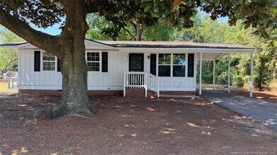 Building Photo - 2016 Poinciana Ln