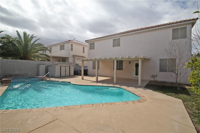 Building Photo - 268 Single Petal St